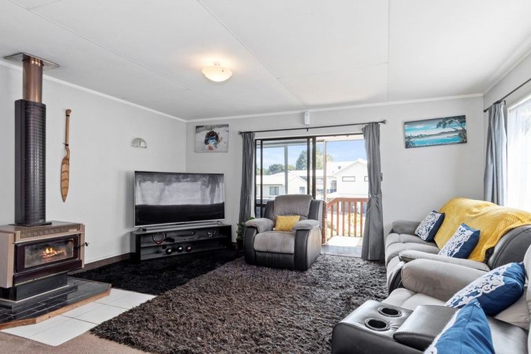 Photo of property in 83 Meander Drive, Welcome Bay, Tauranga, 3112