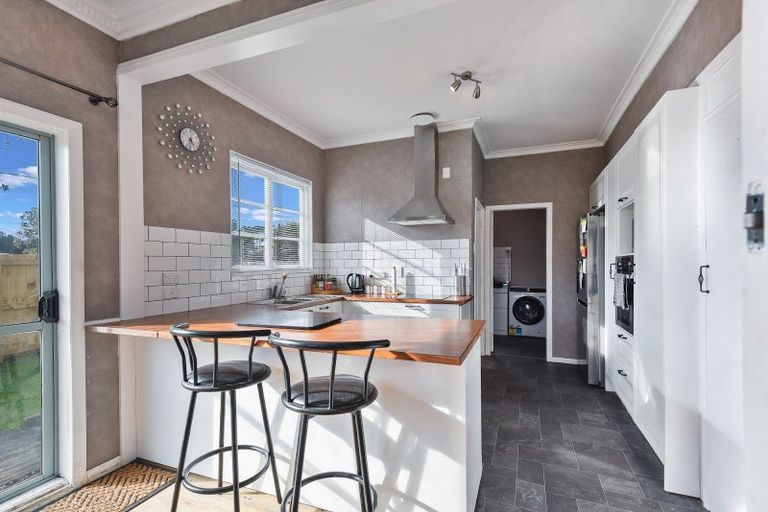 Photo of property in 15 South Road, Mamaku, 3020