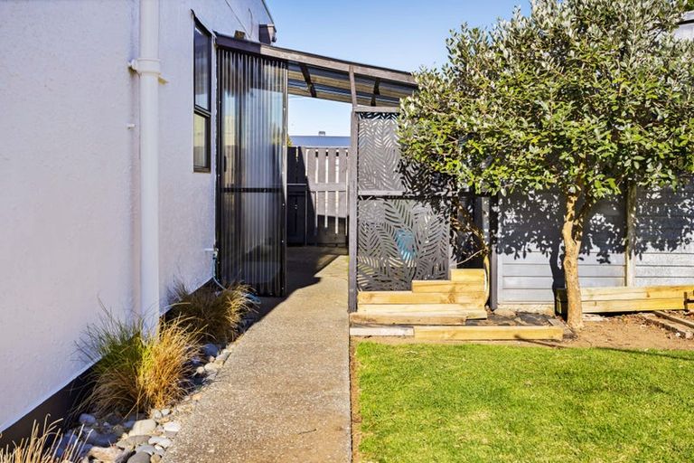 Photo of property in 32 Leicester Street, Patea, 4520