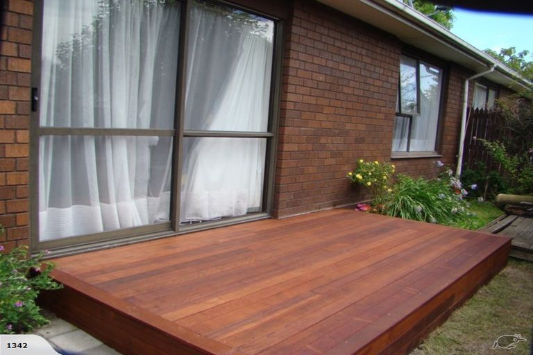 Photo of property in 3/605 Barbadoes Street, Edgeware, Christchurch, 8013