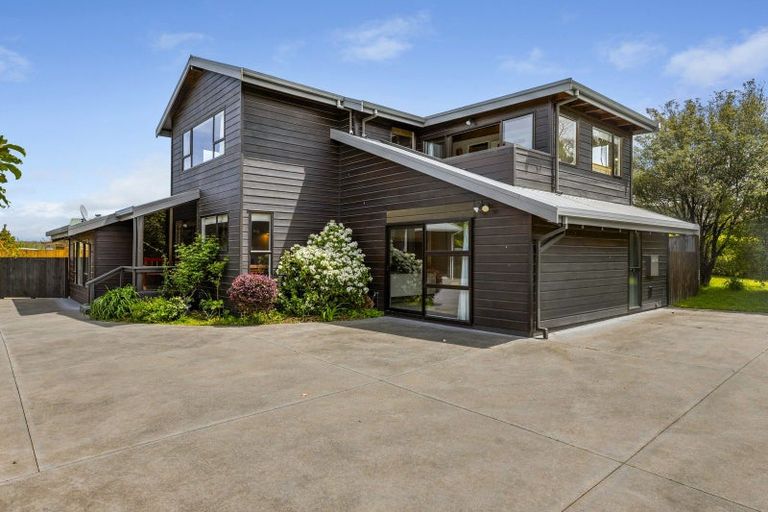 Photo of property in 51 Kahurangi Drive, Rangatira Park, Taupo, 3330