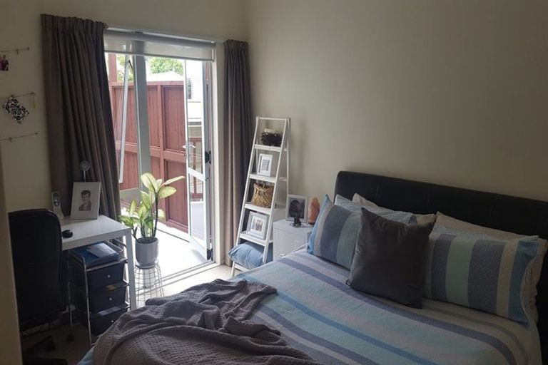 Photo of property in 7u7 Henry Street, Kilbirnie, Wellington, 6022