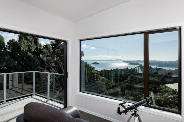 Photo of property in 2 Arabella Road, Opua, 0200