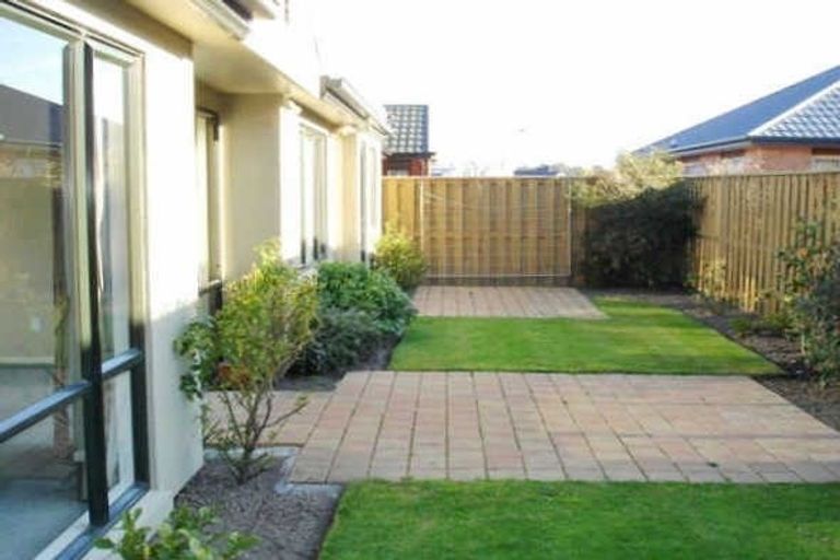 Photo of property in 12 Mahlet Street, Northwood, Christchurch, 8051