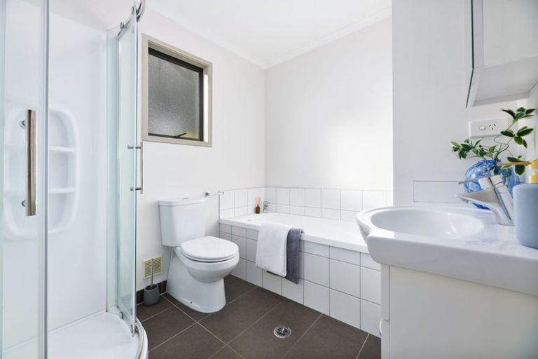 Photo of property in St Claire Village, 41/172 Mcleod Road, Te Atatu South, Auckland, 0610