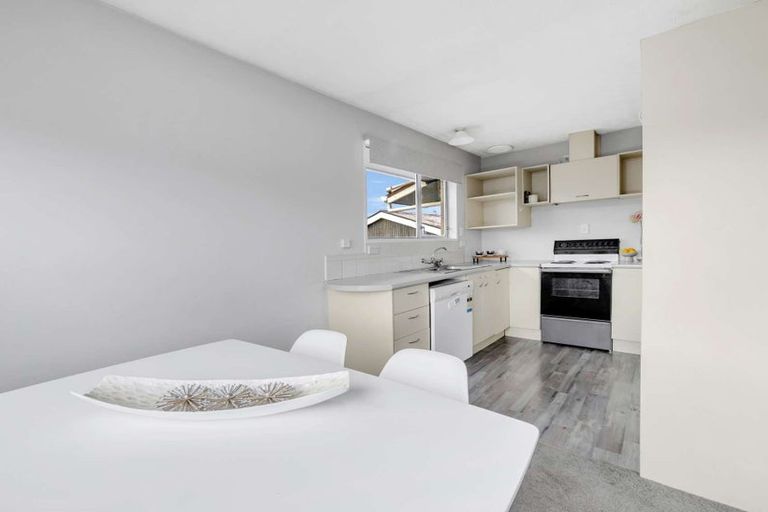 Photo of property in 15b Victoria Street, Rangiora, 7400