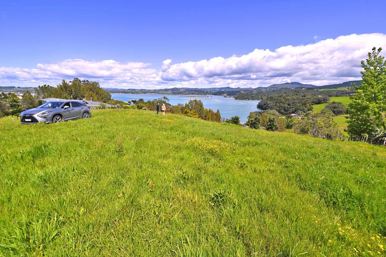 Photo of property in 46 Laika Avenue, Ti Point, Warkworth, 0985