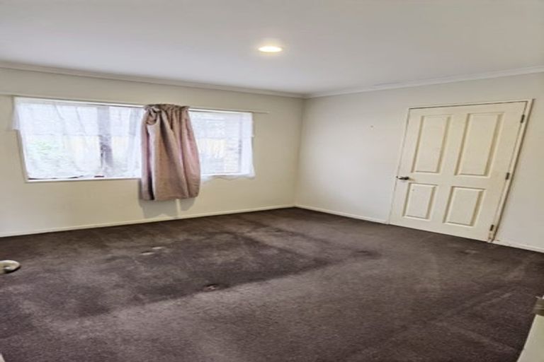 Photo of property in 15 Dole Place, Mangere, Auckland, 2022
