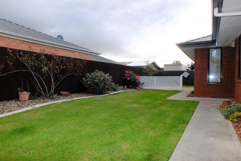 Photo of property in 3 Daniela Lane, Linwood, Christchurch, 8062