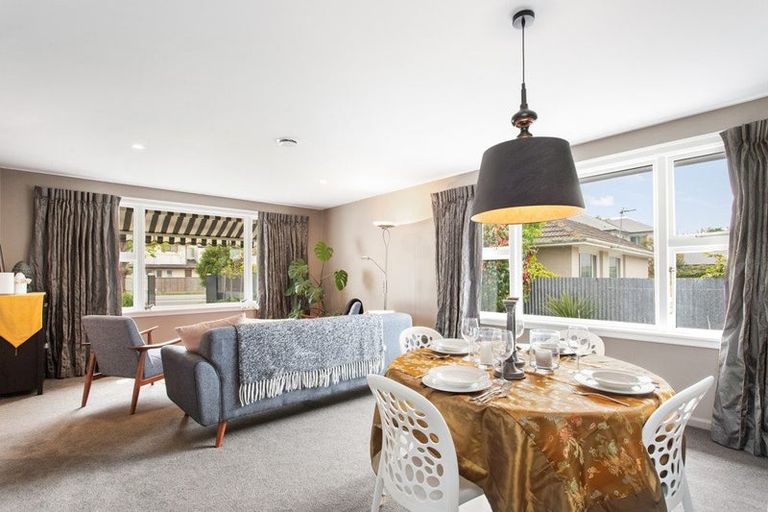 Photo of property in 70 Grahams Road, Burnside, Christchurch, 8041