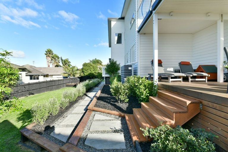 Photo of property in 36 Manhattan Rise, Orewa, 0931