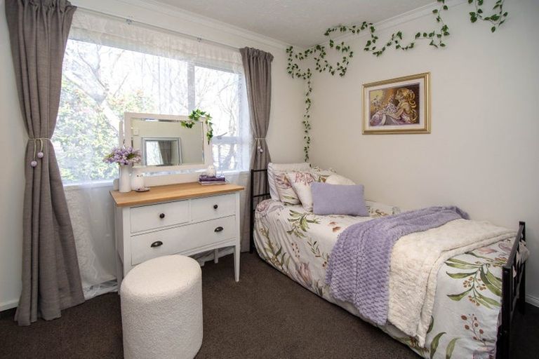 Photo of property in 169 Withells Road, Avonhead, Christchurch, 8042