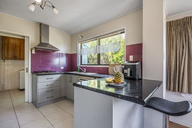 Photo of property in 36 Maugham Drive, Bucklands Beach, Auckland, 2014