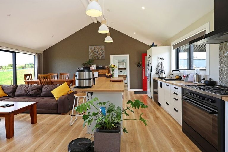 Photo of property in 231 Reservoir Road, Oamaru North, Oamaru, 9492