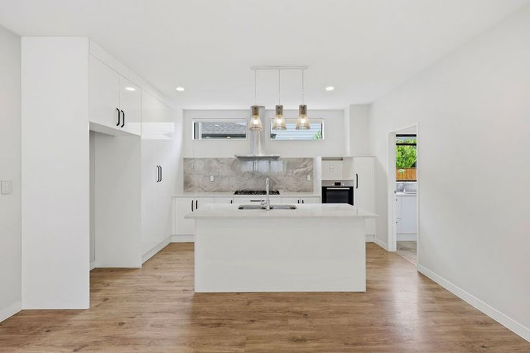 Photo of property in 9 Mccaw Avenue, Whenuapai, Auckland, 0618