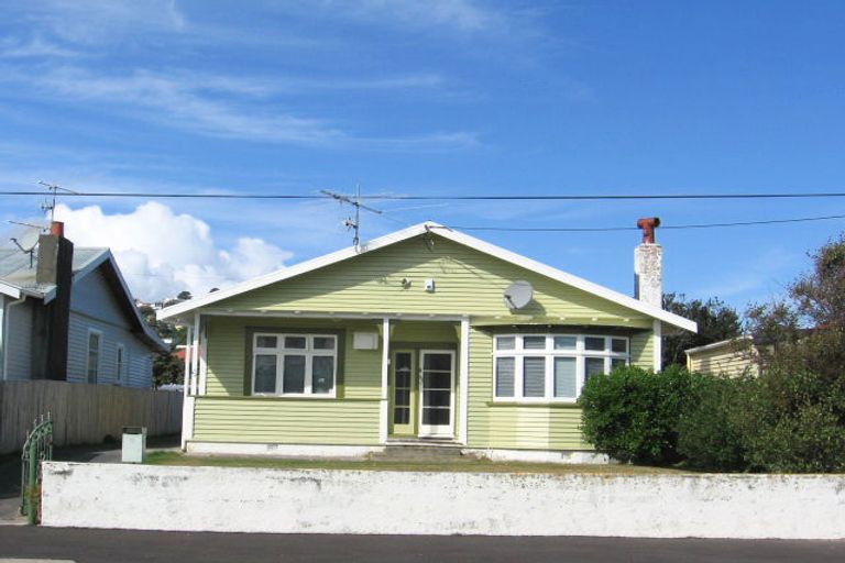 Photo of property in 6 Torridon Road, Miramar, Wellington, 6022