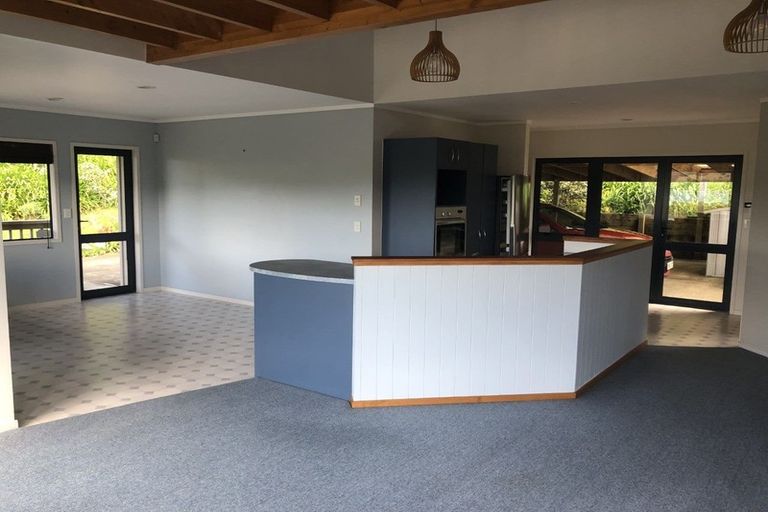 Photo of property in 26 Beach Road, Onerahi, Whangarei, 0110