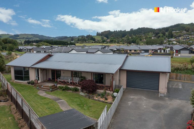 Photo of property in 126 Hagart-alexander Drive, Mosgiel, 9024