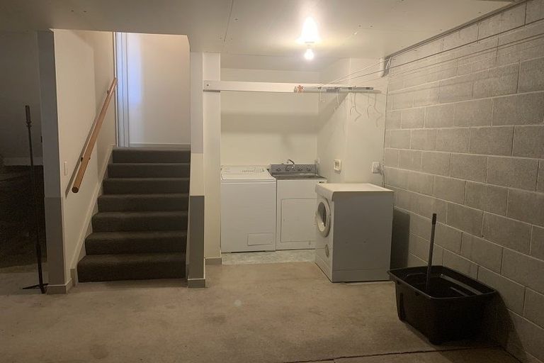 Photo of property in 60b Lismore Street, Wanaka, 9305