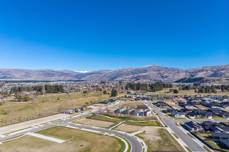 Photo of property in 28 Wallis Drive, Cromwell, 9310