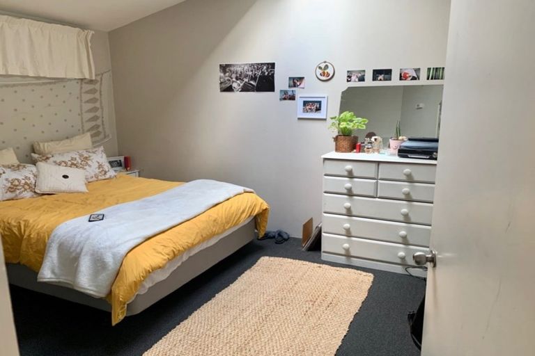 Photo of property in 5u7 Hopper Street, Mount Cook, Wellington, 6011