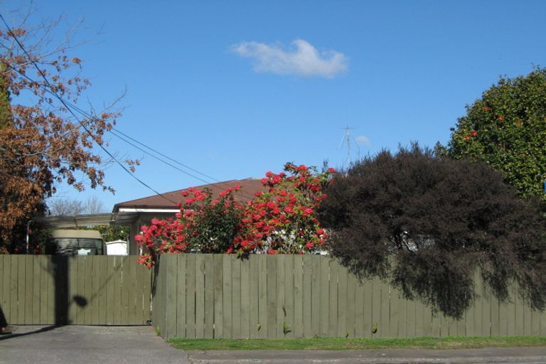 Photo of property in 107 Nottingley Road, Frimley, Hastings, 4120