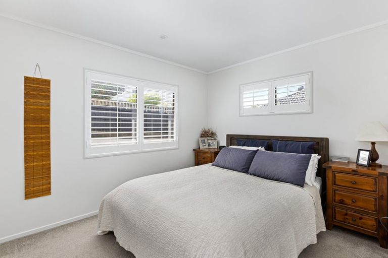 Photo of property in 13 Matipo Road, Te Atatu Peninsula, Auckland, 0610
