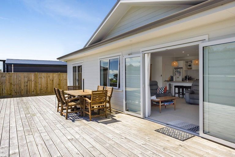 Photo of property in 54a Cloten Road, Stratford, 4332