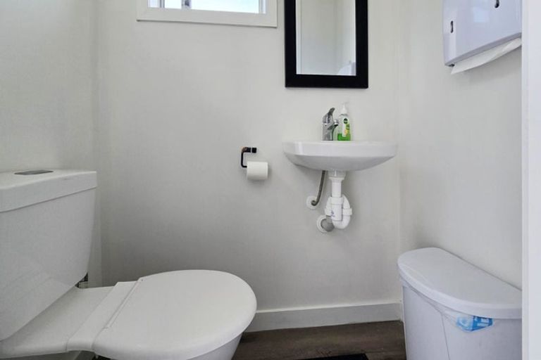 Photo of property in 26 Lee Road, Taradale, Napier, 4112