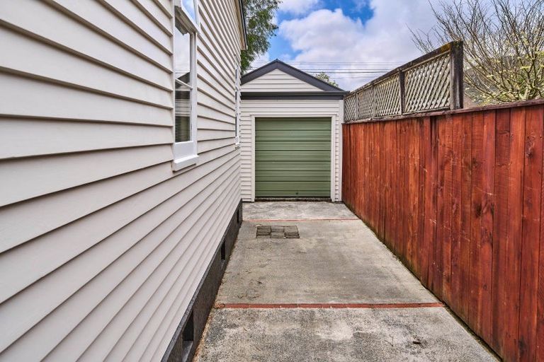 Photo of property in 10 Avon Street, Waterloo, Lower Hutt, 5011