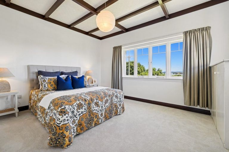 Photo of property in 3 Marine Terrace, Bayswater, Auckland, 0622