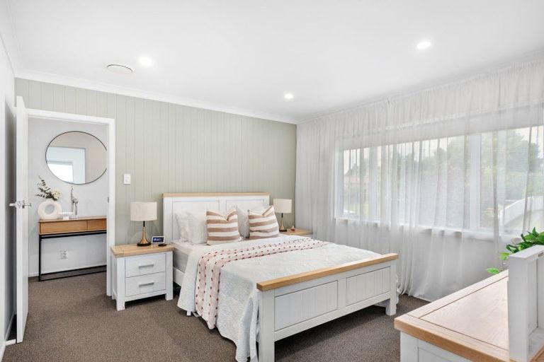 Photo of property in 22 Te Anau Place, Glenview, Hamilton, 3206