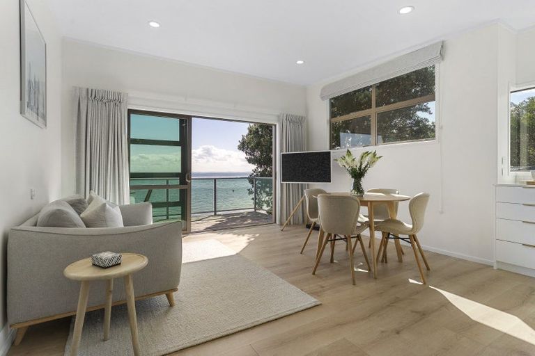 Photo of property in 89a Torkar Road, Clarks Beach, 2122