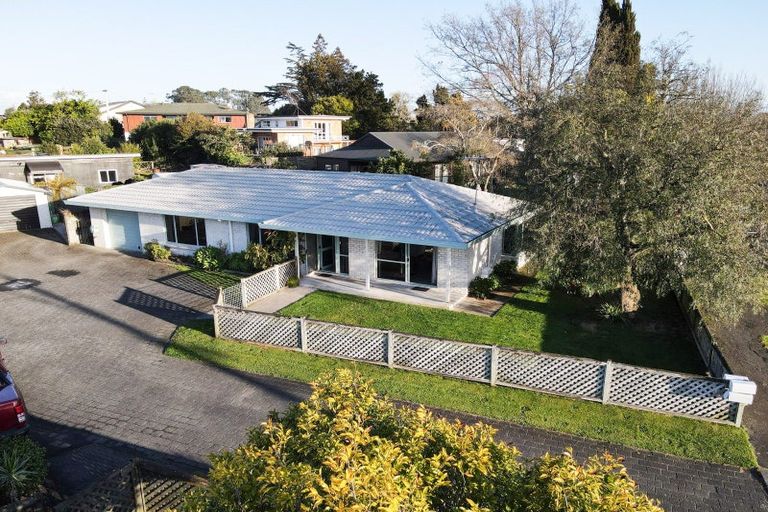 Photo of property in 1b Saxbys Road, Glenview, Hamilton, 3206