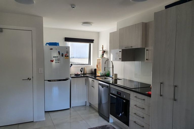 Photo of property in 3/232 Main Road, Tawa, Wellington, 5028
