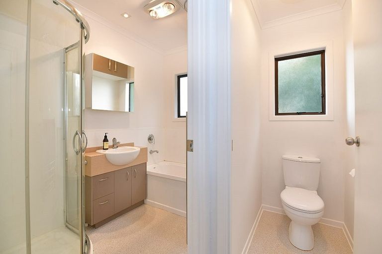 Photo of property in 85 Garfield Road, Helensville, 0800