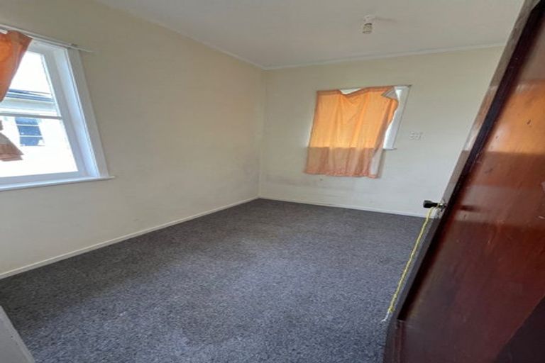 Photo of property in 98b Great South Road, Huntly, 3700