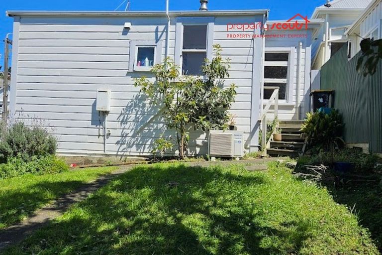 Photo of property in 99 Wallace Street, Mount Cook, Wellington, 6021