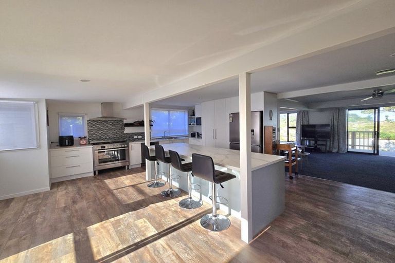 Photo of property in 92 Churchill Street, Kaikoura, 7300