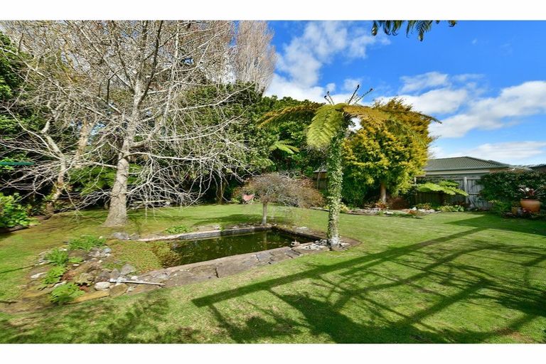 Photo of property in 10 Manuka Street, Orewa, 0931