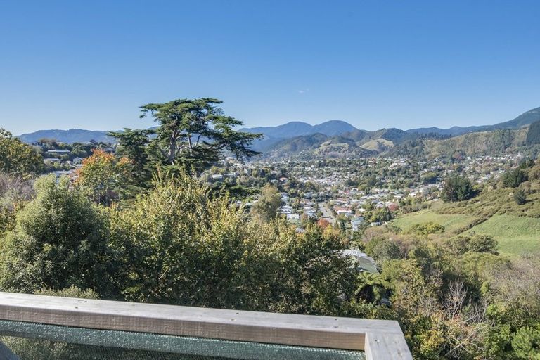 Photo of property in 187 Princes Drive, Britannia Heights, Nelson, 7010