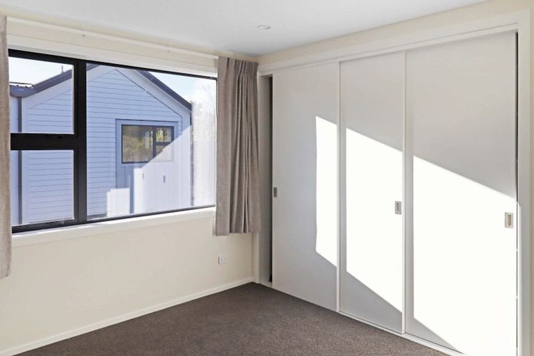 Photo of property in 1/1105 Fergusson Drive, Clouston Park, Upper Hutt, 5018