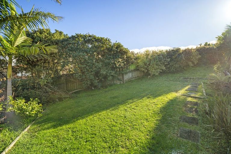 Photo of property in 26 Te Kauri Place, Helensville, 0800
