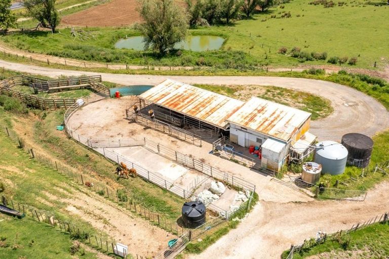 Photo of property in 15 Karuhiruhi Road, Oue, Kaikohe, 0473