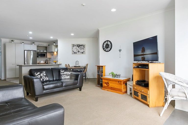 Photo of property in 21/281 Maunganui Road, Mount Maunganui, 3116