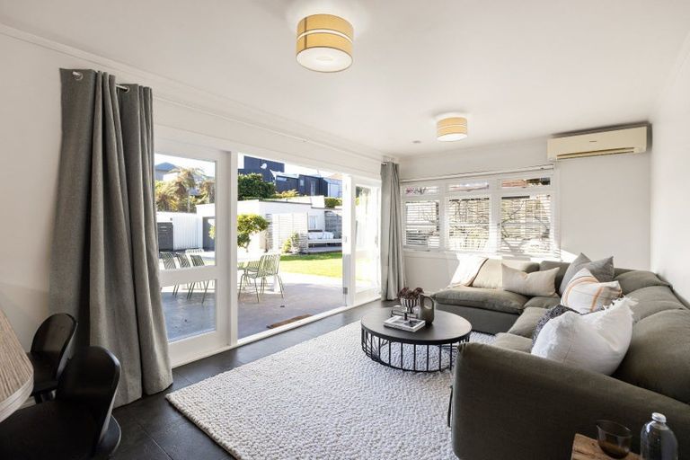 Photo of property in 24 Banbury Crescent, Fairfield, Hamilton, 3214