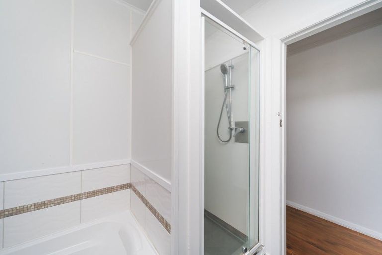 Photo of property in 5 Buick Crescent, Awapuni, Palmerston North, 4412