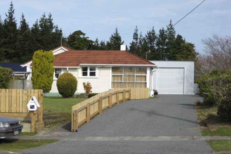 Photo of property in 213 Regan Street, Stratford, 4332