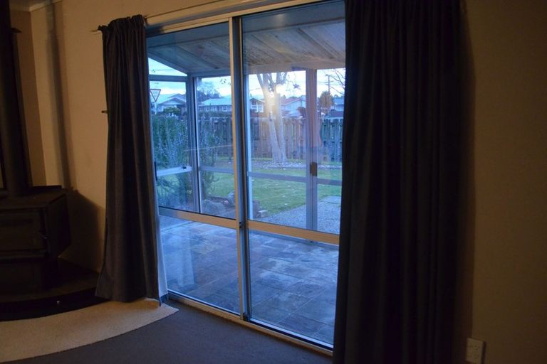 Photo of property in 2 Mountbatten Place, Dinsdale, Hamilton, 3204