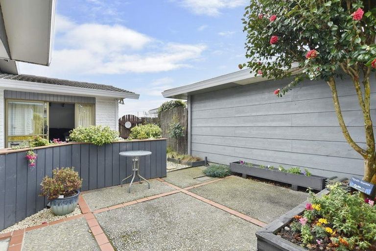 Photo of property in 2a Kinley Street, Rangiora, 7400